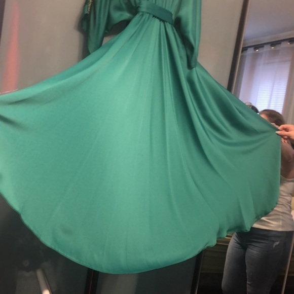 Gorgeous Emerald Green Dress Brand Norm glamorous dress NWT - Picture 10 of 16
